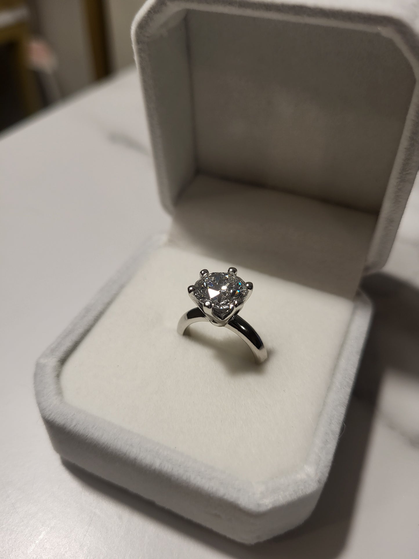Tiffany 6prong setting