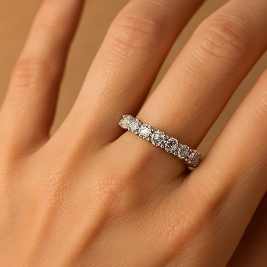 Eternelle Diamond Band