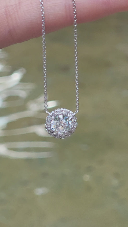 1ct (1.3ctw) Halo necklace