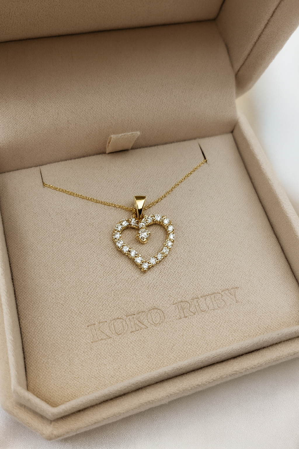 Heart Line – Eternity Necklace
