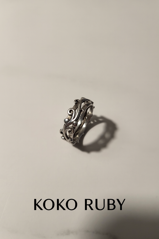 Silver Line – Vines Ring