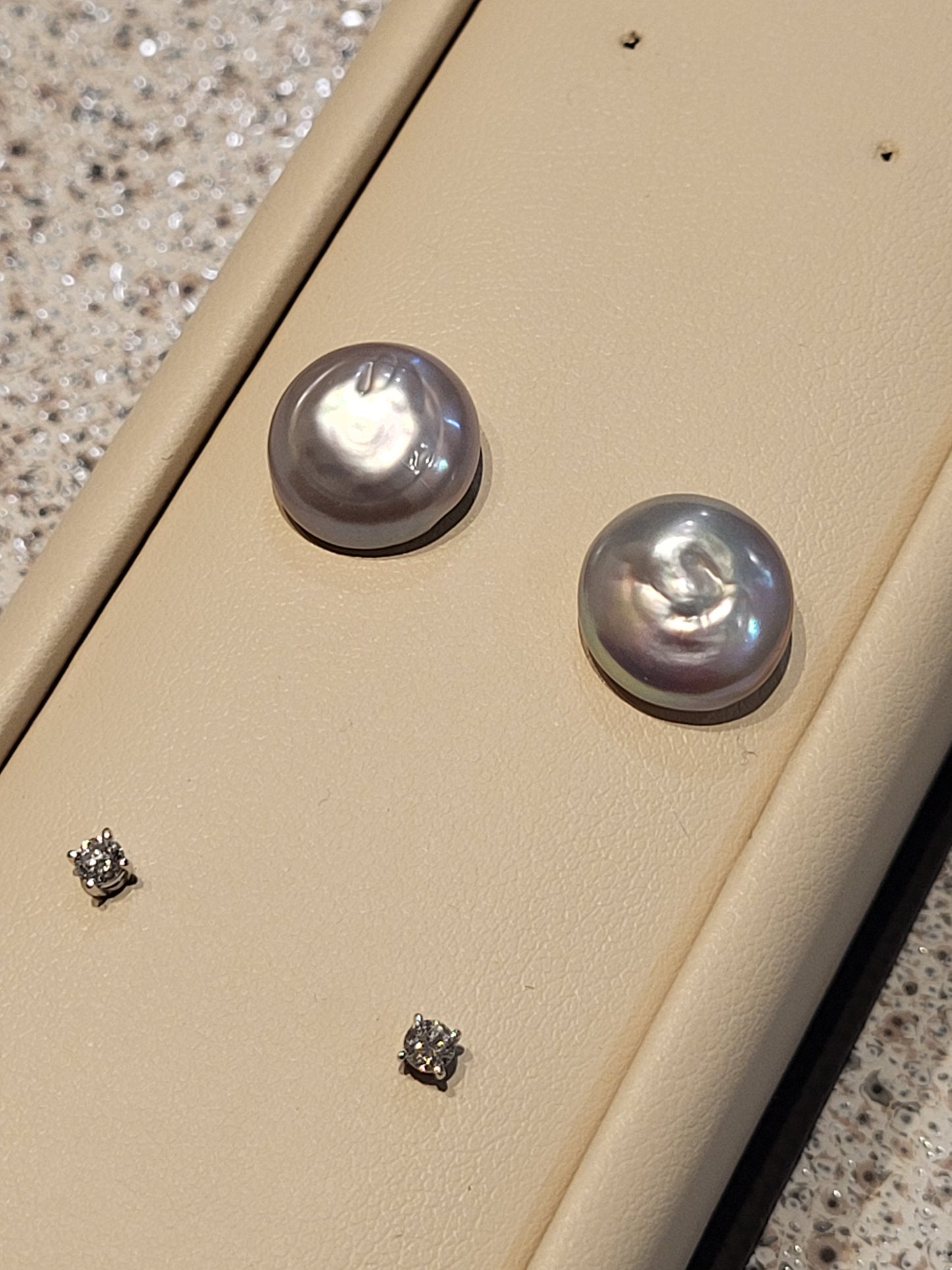 Japanese button pearl earring 13mm